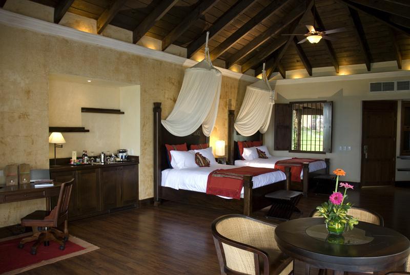 Hotel La Reunion Golf Resort And Residences Antigua Zimmer foto